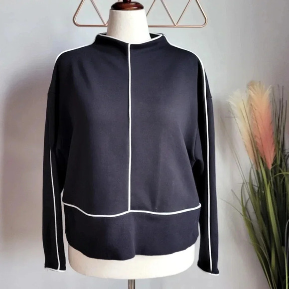 Victor Glemaud x Target, Black Back Zip Cropped Pullover Sweatshirt, Size XL - Picture 2 of 12